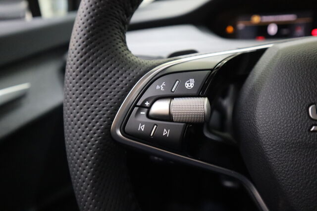 Skoda Enyaq 2025 85x 4x4 Style