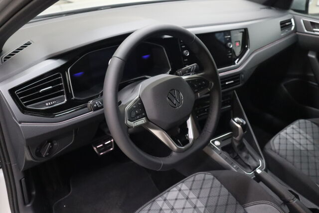 Volkswagen Taigo 2026 Taigo R-Line Edition 1.5 TSI 110 kW / 150 hv 7-vaihteinen DSG-automaattivaihteisto