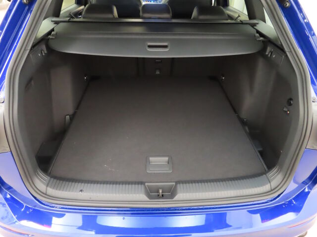 Volkswagen Golf 2026 Variant R-Line Business 2,0 TSI 150 kW 4MOTION DSG-automaatti