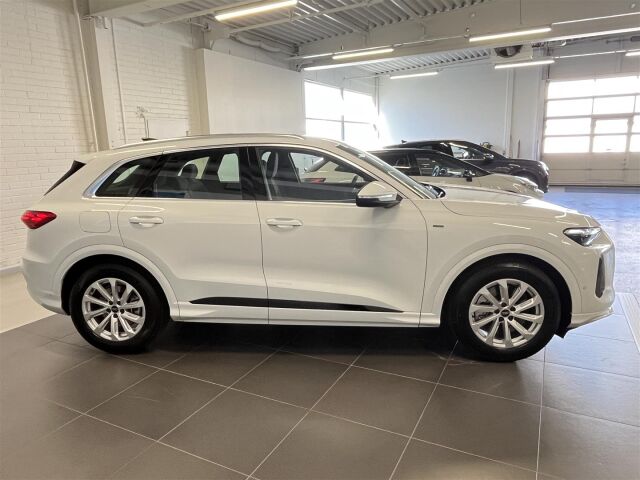 Audi Q5 2026 e-hybrid quattro 220 kW