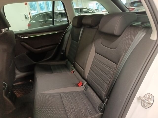 SKODA Octavia 2020 Combi 2,0 TSI 190 4x4 Scout BusinessLine DSG Autom.