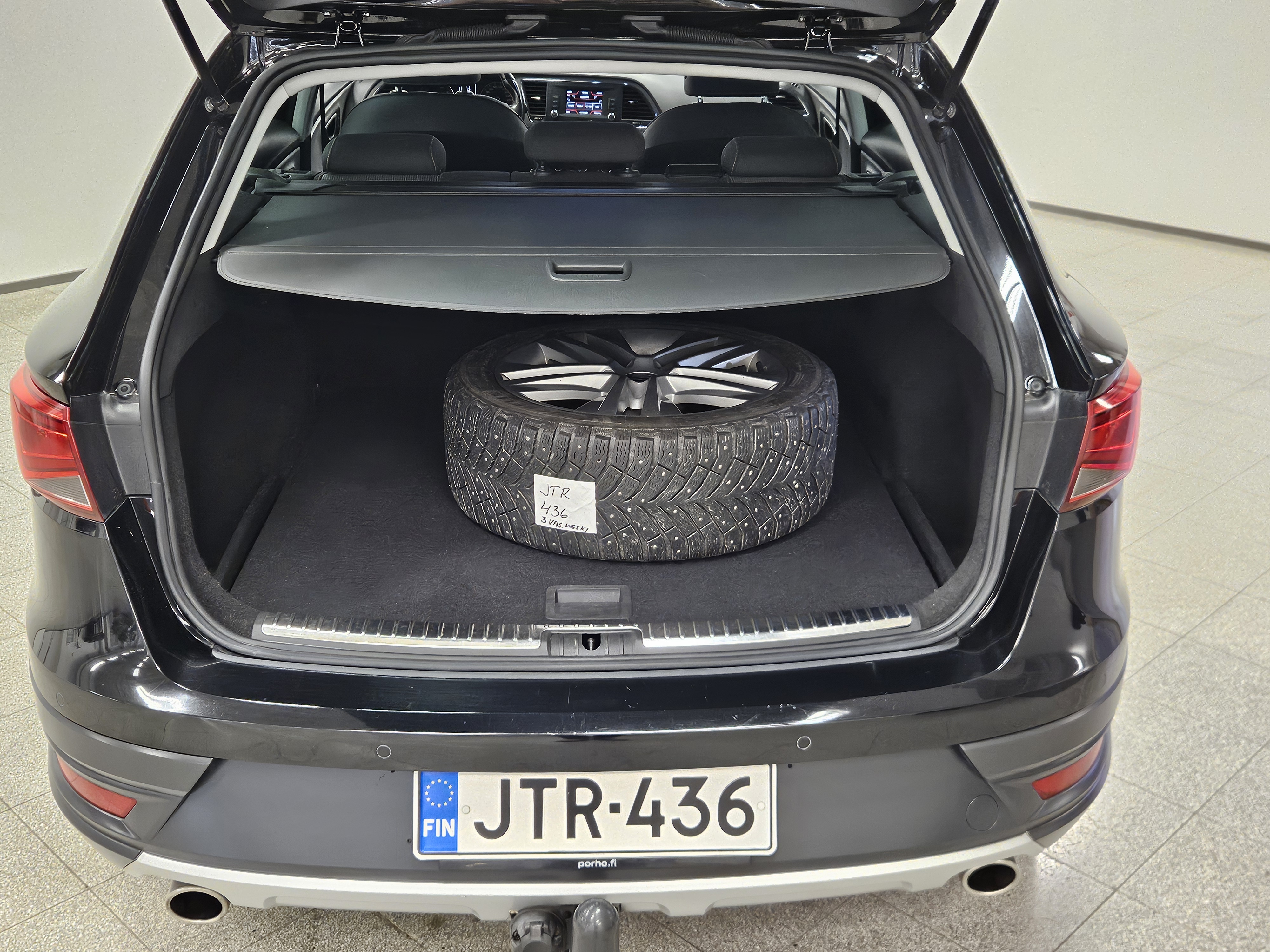 Seat Leon X-PERIENCE 2017, kuva 4/11