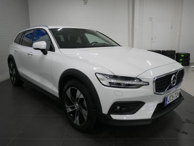 VOLVO V60 2022 B5 AWD MHEV Business Edition aut, 1-omisteinen suomiauto! Juuri huollettu! Hieno yksilö!