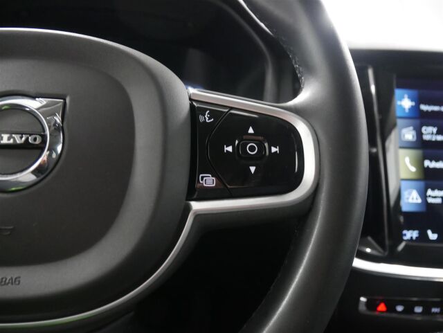 VOLVO V60 2022 B5 AWD MHEV Business Edition aut, 1-omisteinen suomiauto! Juuri huollettu! Hieno yksilö!