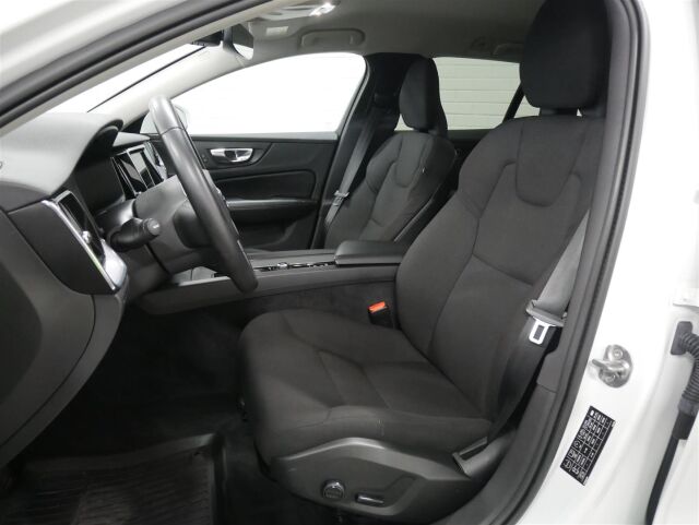 VOLVO V60 2022 B5 AWD MHEV Business Edition aut, 1-omisteinen suomiauto! Juuri huollettu! Hieno yksilö!