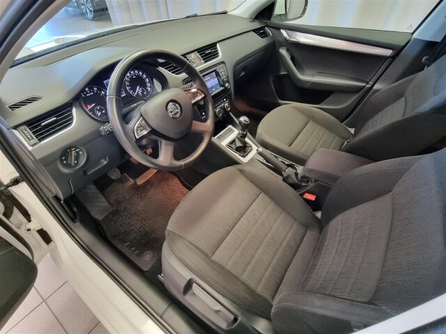 SKODA Octavia 2013 Combi 1,4 TSI Elegance