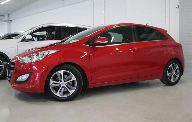 HYUNDAI i30 5d 2016 1,6 6MT ISG GO! 1-omisteinen, siisty yksilö!