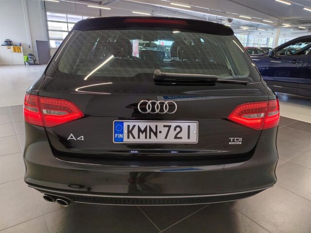 AUDI A4 2013 Avant Business 2,0 TDI 130 kW quattro S tronic