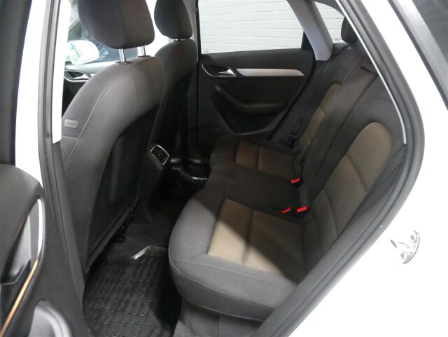 AUDI Q3 2014 Business II 2,0 TFSI 125 kW quattro S tronic