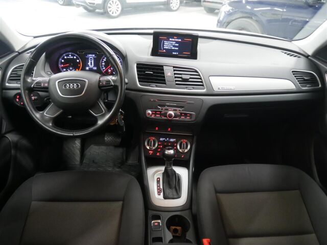 AUDI Q3 2014 Business II 2,0 TFSI 125 kW quattro S tronic
