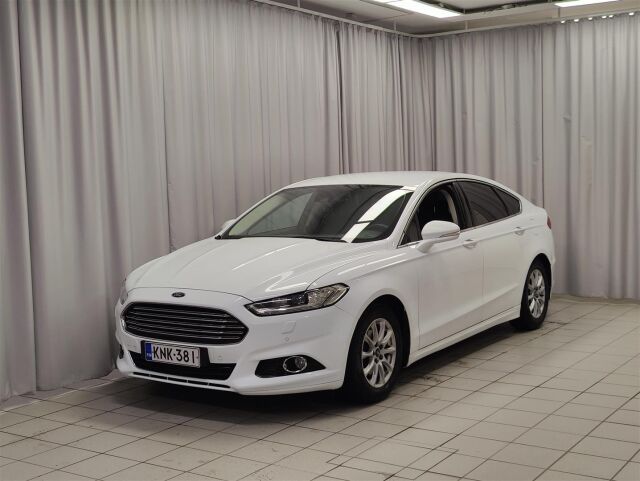 FORD Mondeo 2016 1,5 EcoBoost 160hv A6 Titanium 5D