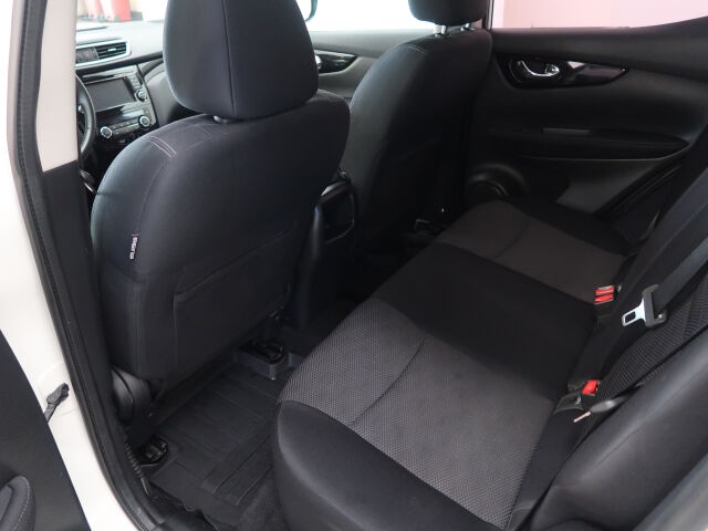 Nissan Qashqai 2016 DIG-T 115 Acenta 2WD Xtronic Safety Pack Connect