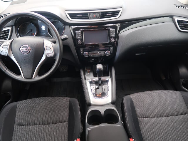 Nissan Qashqai 2016 DIG-T 115 Acenta 2WD Xtronic Safety Pack Connect