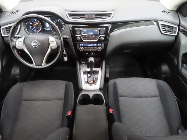 Nissan Qashqai 2016 DIG-T 115 Acenta 2WD Xtronic E6 Safety Pack