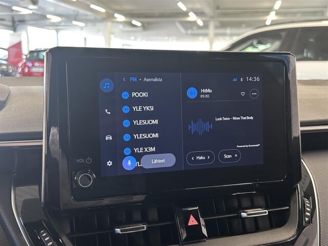SUZUKI Swace 2023 1,8 HYBRID 2WD GLX CVT-aut / Hieno helmiäisvalkoinen Suzuki! / 1-om / Takuu / 2 x renkaat /