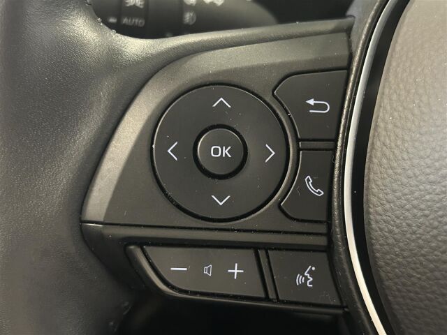 SUZUKI Swace 2023 1,8 HYBRID 2WD GLX CVT-aut / Hieno helmiäisvalkoinen Suzuki! / 1-om / Takuu / 2 x renkaat /