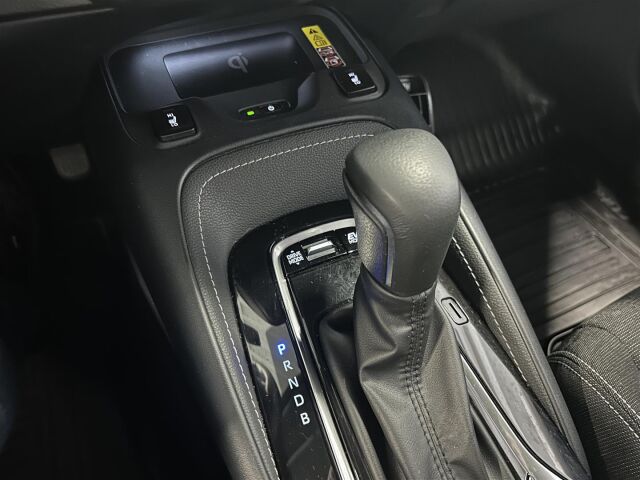 SUZUKI Swace 2023 1,8 HYBRID 2WD GLX CVT-aut / Hieno helmiäisvalkoinen Suzuki! / 1-om / Takuu / 2 x renkaat /