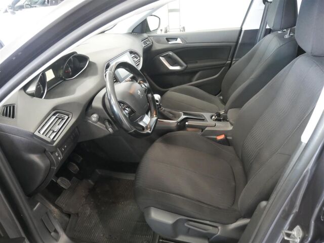 PEUGEOT 308 2016 Active PureTech 130