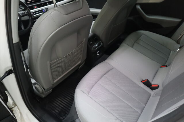 AUDI A4 2016 Sedan Business 2,0 TDI 110 kW S tronic