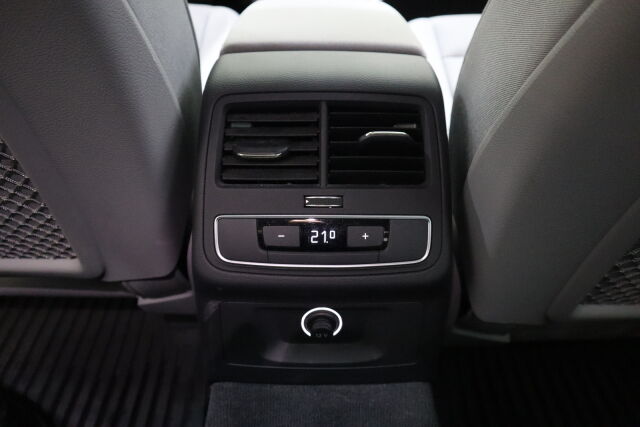 AUDI A4 2016 Sedan Business 2,0 TDI 110 kW S tronic