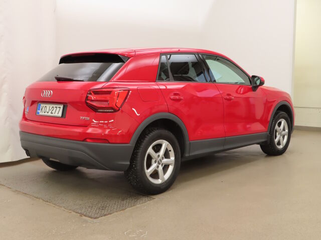 Audi Q2 2017 Business 1,4 TFSI COD 110 kW S tronic