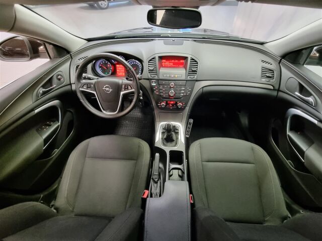 OPEL Insignia 2012 5-ov Edition 1,4 Turbo ecoFLEX Start/Stop 103kW MT6 BL