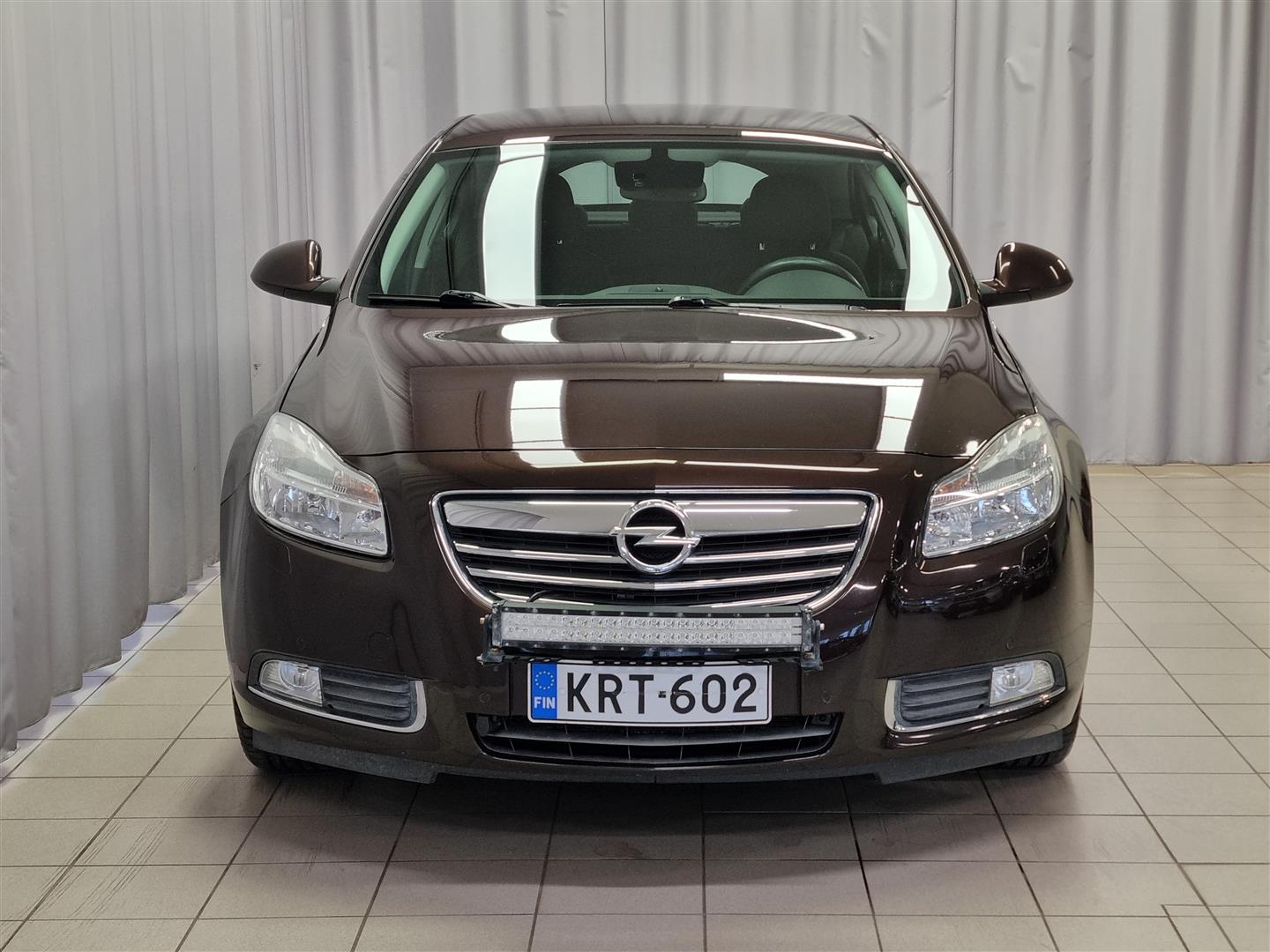 Opel Insignia 2012, photo 2/19