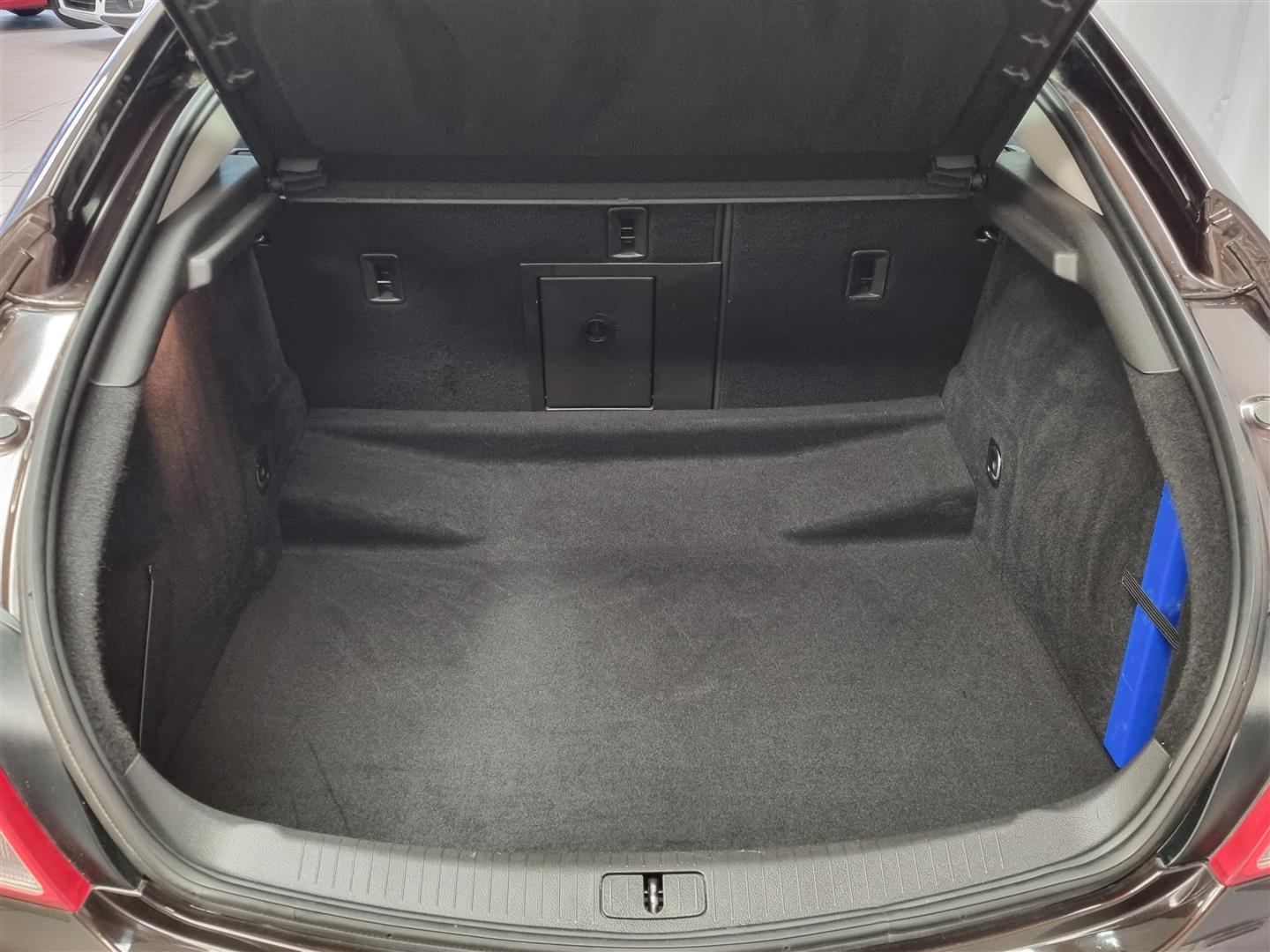 Opel Insignia 2012, photo 6/19