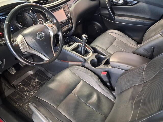 NISSAN Qashqai 2016 dCi 130 Tekna 4WD 6M/T E6 Design Pack Leather