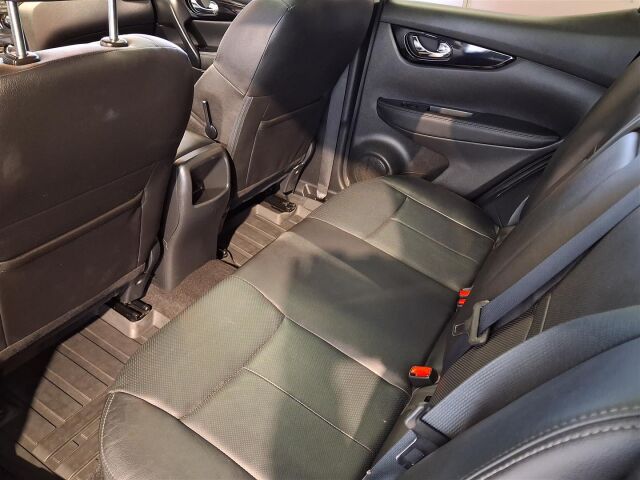 NISSAN Qashqai 2016 dCi 130 Tekna 4WD 6M/T E6 Design Pack Leather