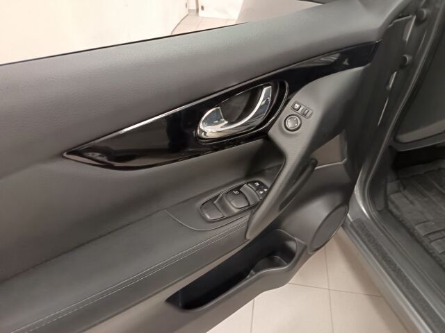 NISSAN Qashqai 2016 DIG-T 115 Acenta 2WD Xtronic E6 Safety Pack