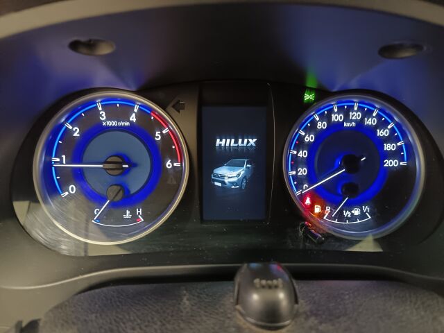 TOYOTA Hilux 2017 Double Cab 2,4 D-4D 150 4WD Active 2-paikkainen