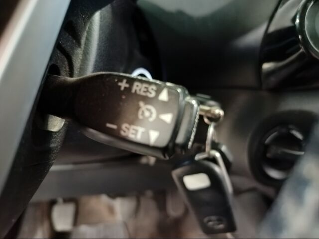 TOYOTA Hilux 2017 Double Cab 2,4 D-4D 150 4WD Active 2-paikkainen