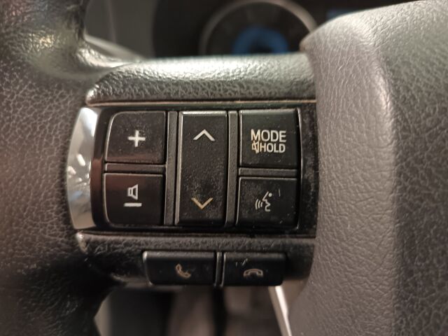 TOYOTA Hilux 2017 Double Cab 2,4 D-4D 150 4WD Active 2-paikkainen