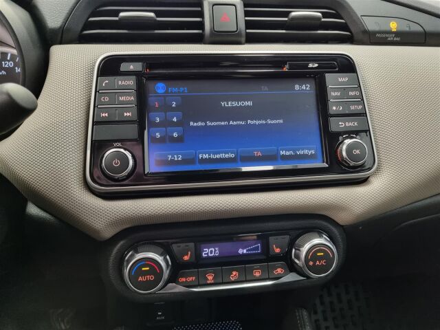 NISSAN Micra 2017 IG-T 90 S/S N-Connecta 5M/T LED / Vakionopeudensäädin / Navi / M-Lämmitin