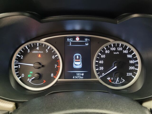NISSAN Micra 2017 IG-T 90 S/S N-Connecta 5M/T LED / Vakionopeudensäädin / Navi / M-Lämmitin