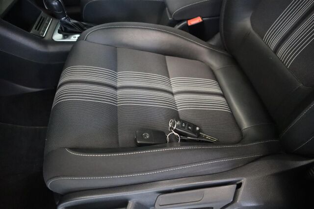 VOLKSWAGEN Golf Plus 2013 Comfortline 1,2 TSI 77 kW (105 hv) DSG-automaatti