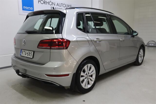 VOLKSWAGEN Golf Sportsvan 2018 Comfortline 1,5 TSI EVO 96 kW (130 hv) DSG-automaatti Football Edition