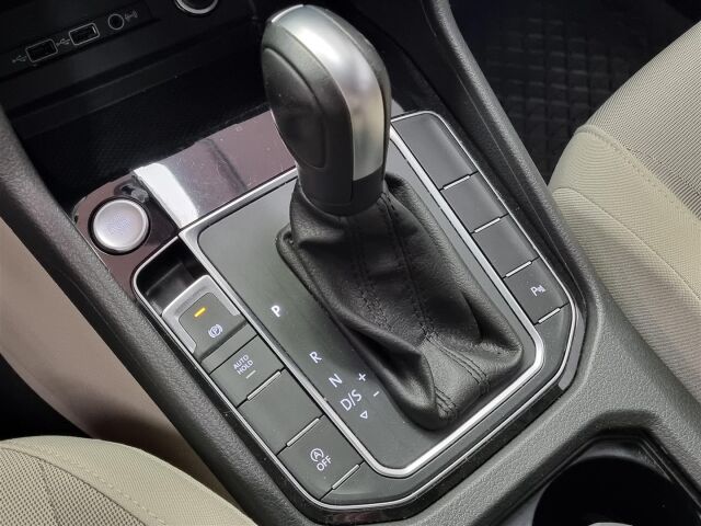 Volkswagen Golf Sportsvan 2020 Highline 2,0 TDI 150 hv DSG-automaatti / Webasto / Koukku / Keyless / Navi / P-kamera