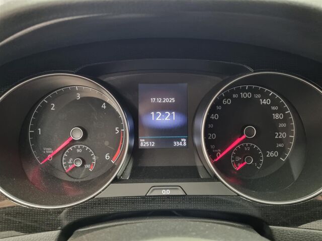 Volkswagen Golf Sportsvan 2020 Highline 2,0 TDI 150 hv DSG-automaatti / Webasto / Koukku / Keyless / Navi / P-kamera