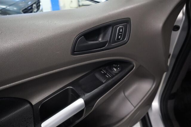 FORD Transit Connect 2020 1,5 TDCi 120 hv A8 Active  Siisti ehjä alv pikku paku!