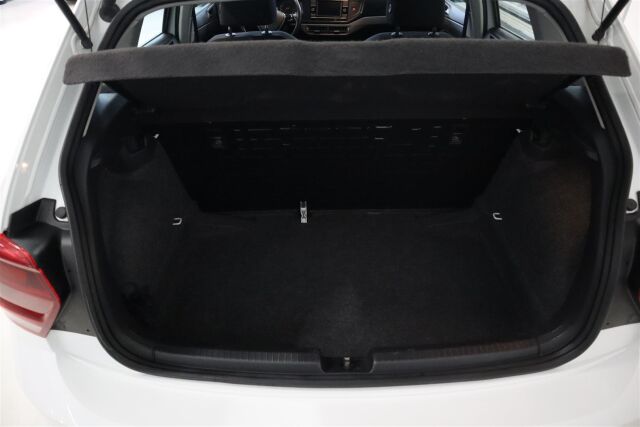 VOLKSWAGEN Polo 2021 1,0 59 kW