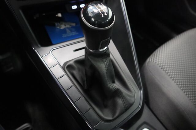 VOLKSWAGEN Polo 2021 1,0 59 kW