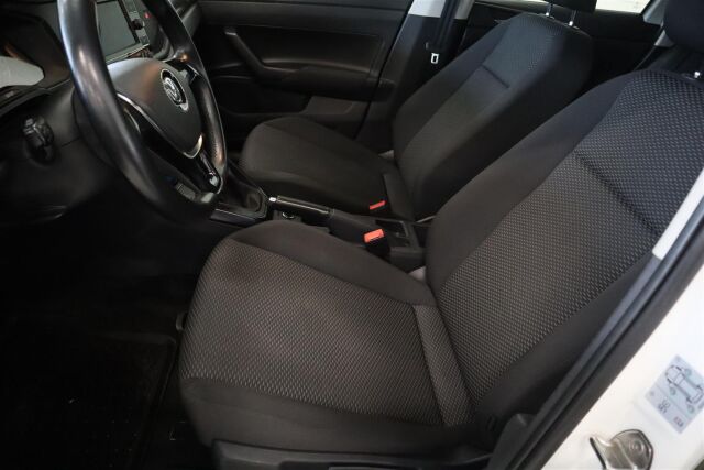 VOLKSWAGEN Polo 2021 1,0 59 kW