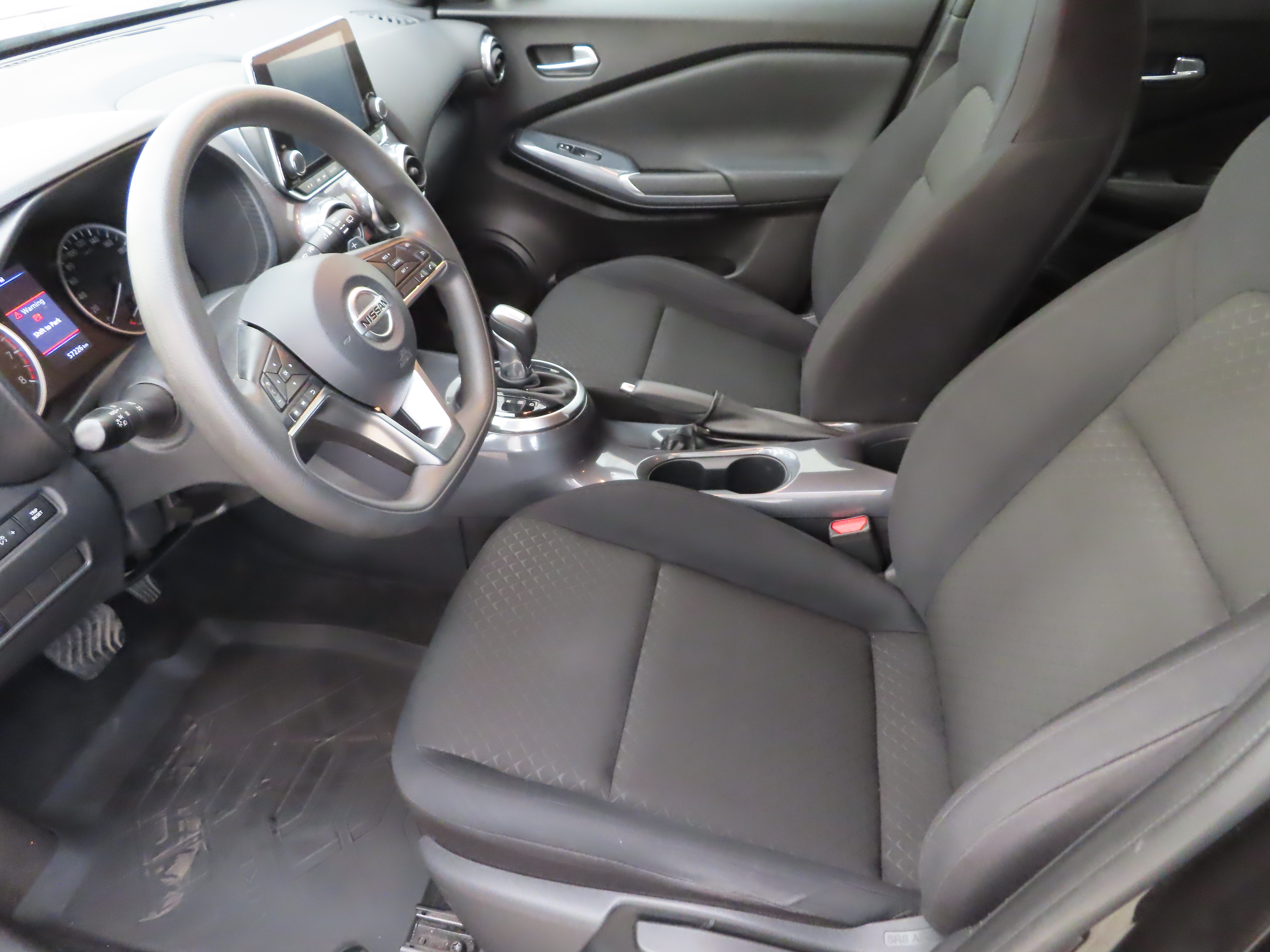 Nissan Juke 2021, kuva 6/10