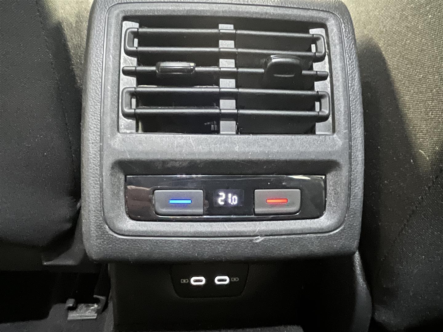 Volkswagen Golf 2020, kuva 7/24