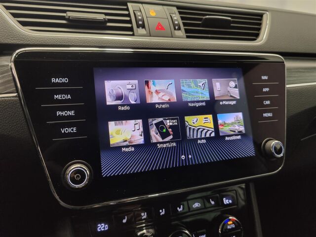 SKODA Superb 2021 Combi 1,4 TSI PHEV Style iV DSG Autom. Webasto,koukku,Canton,Navi,kamera