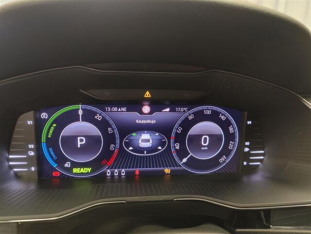 SKODA Superb 2021 Combi 1,4 TSI PHEV Style iV DSG Autom. Webasto,koukku,Canton,Navi,kamera