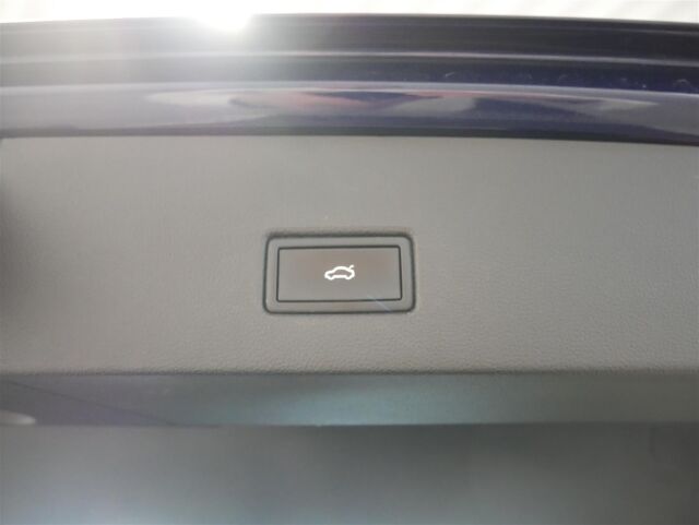 VOLKSWAGEN T-Roc 2021 Sport 1,5 TSI EVO 110 kW DSG-automaatti