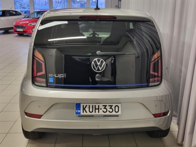 VOLKSWAGEN up! 2021 e-up! Style 61 kW automaatti, akku 36,8 kWh / P-Kamera / Vakionopeudensäädin / Tutka